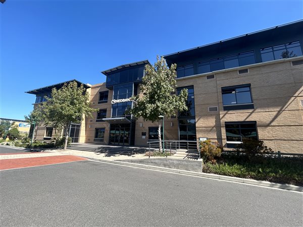 406  m² Commercial space in Plattekloof
