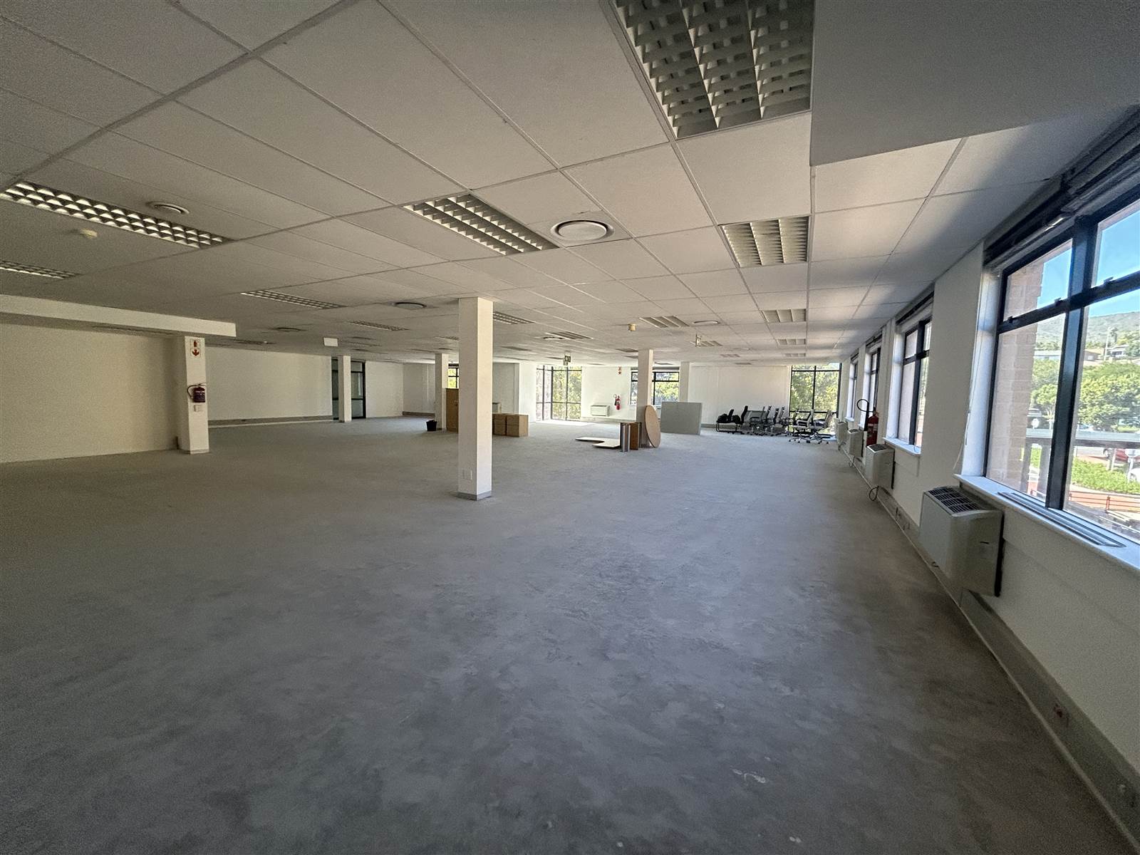 406  m² Commercial space in Plattekloof photo number 11