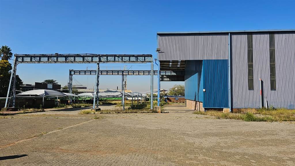 13000  m² Industrial space in Wadeville photo number 1