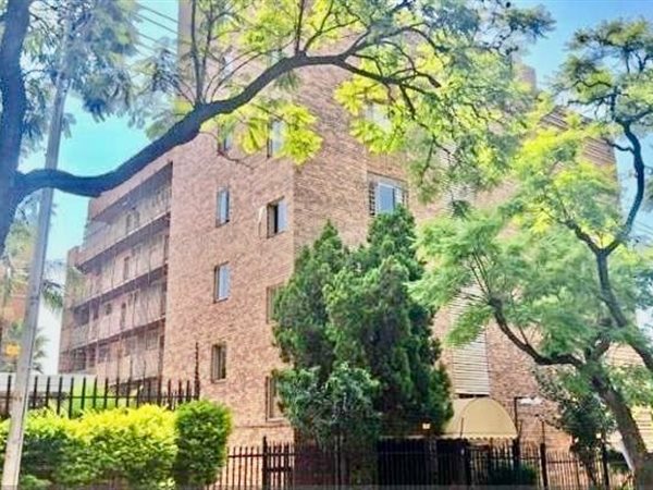 1.5 Bedroom Apartment