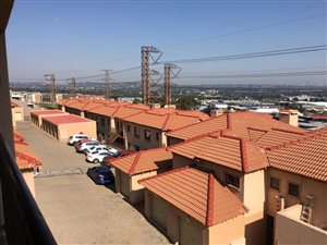 4 Bed Apartment in Sunnyrock
