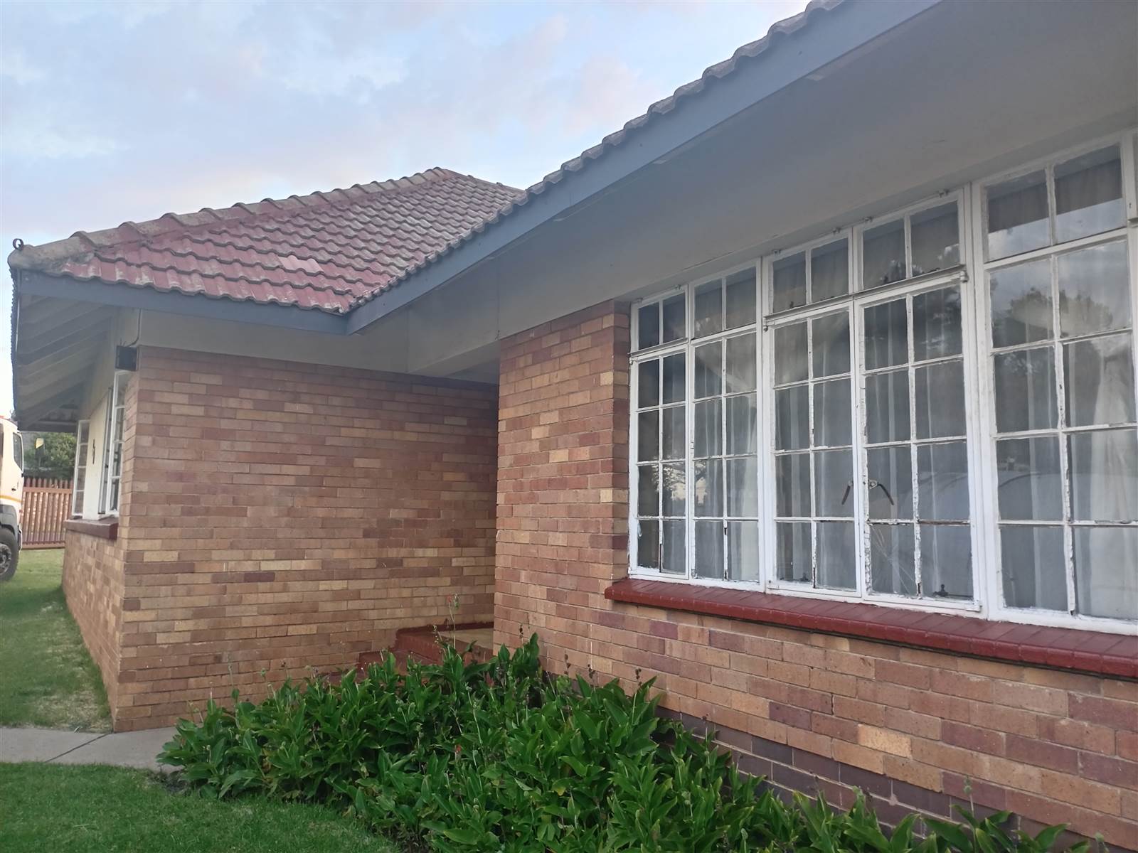 4 Bed House in Middelburg Central photo number 2