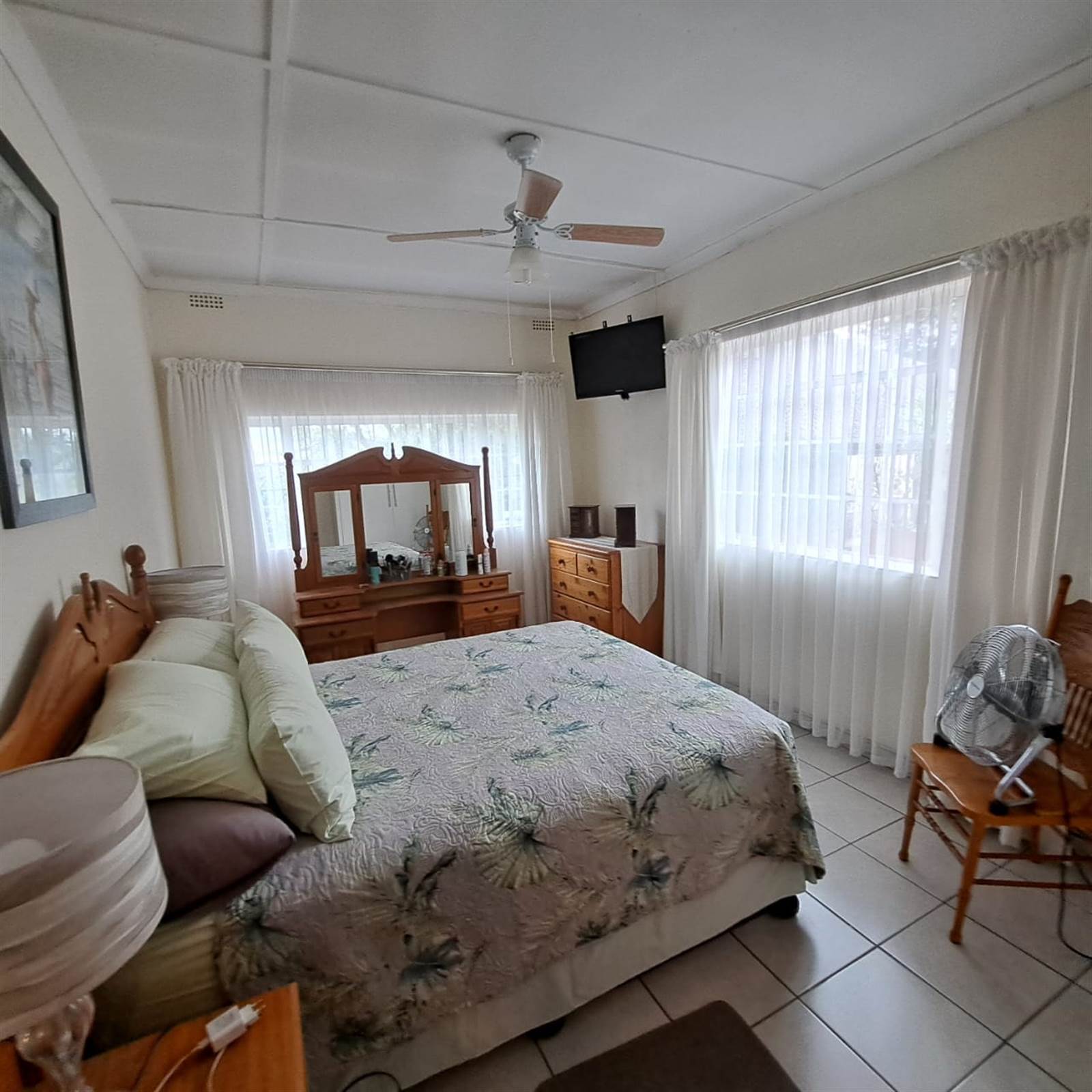 2 Bed Apartment in Hartzenbergfontein photo number 14