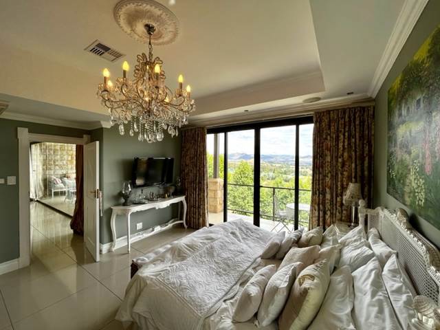 6 Bed House in Clarens photo number 30