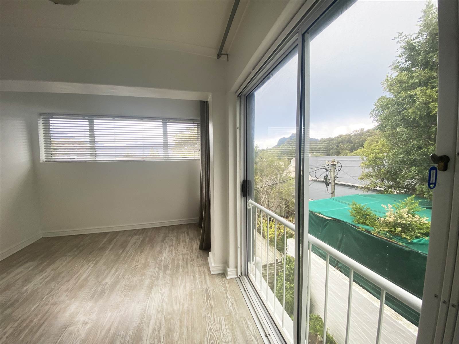 3 Bed Apartment in Hout Bay and surrounds photo number 13