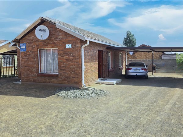 3 Bedroom House 3 Bedroom House