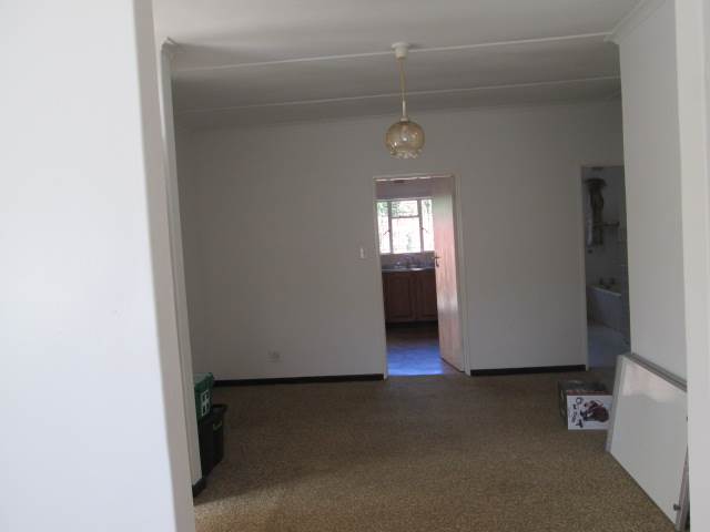 3 Bed Simplex in Howick photo number 30