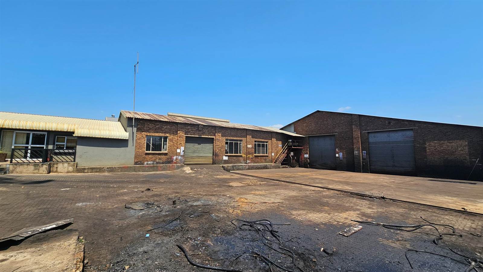 785  m² Industrial space in Middelburg Central photo number 2