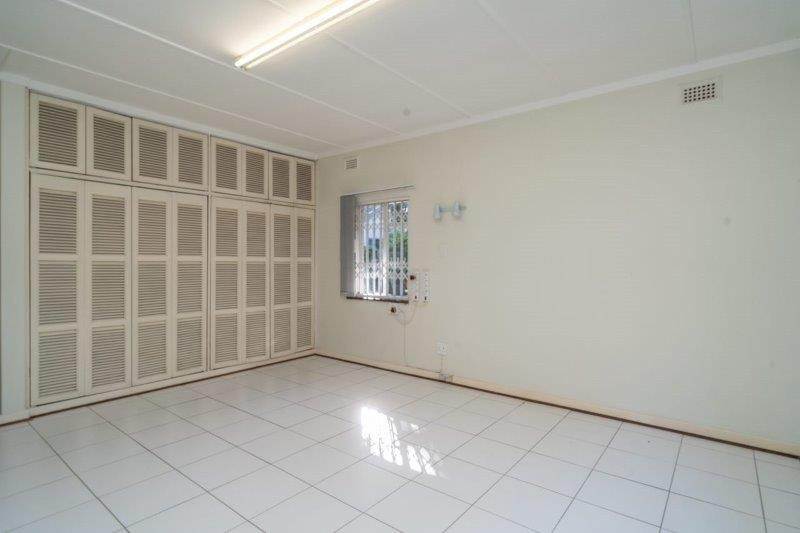 3 Bed Townhouse in Kloof photo number 24