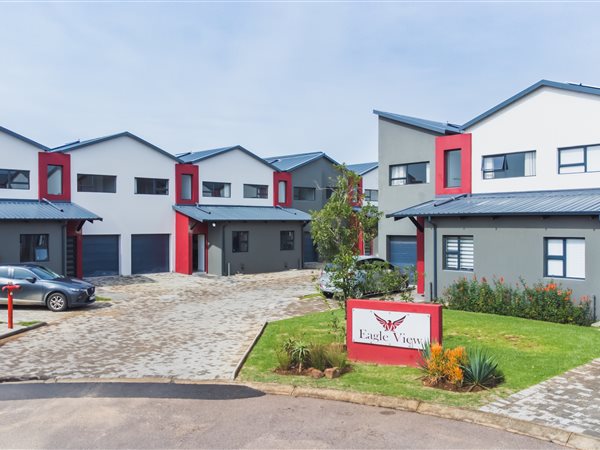 3 Bedroom Duplex 3 Bedroom Duplex