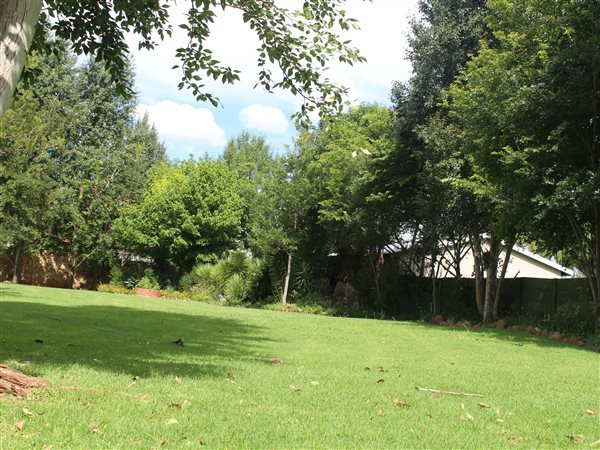 434 m² Land