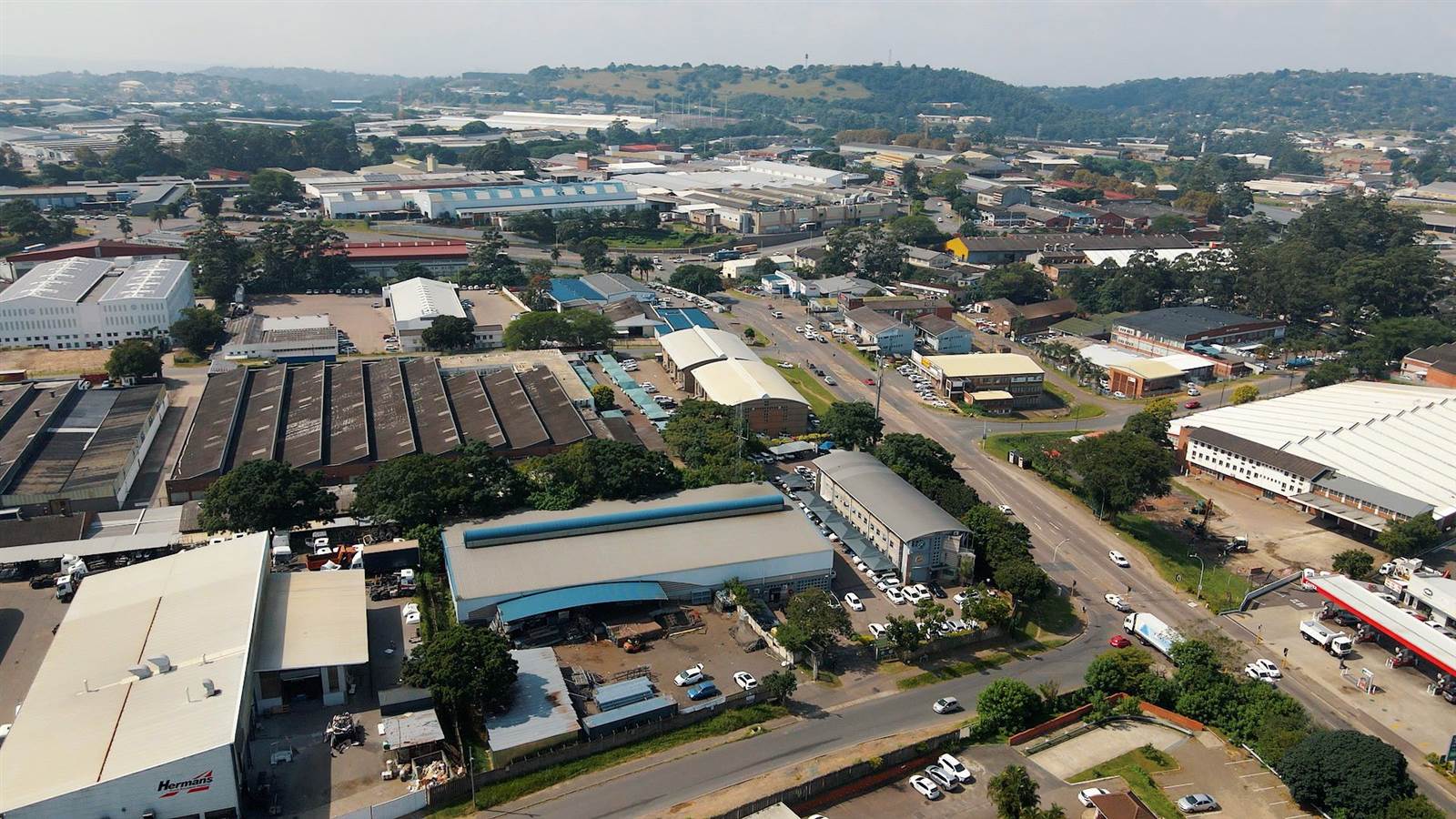 13000  m² Industrial space in Robertville photo number 5