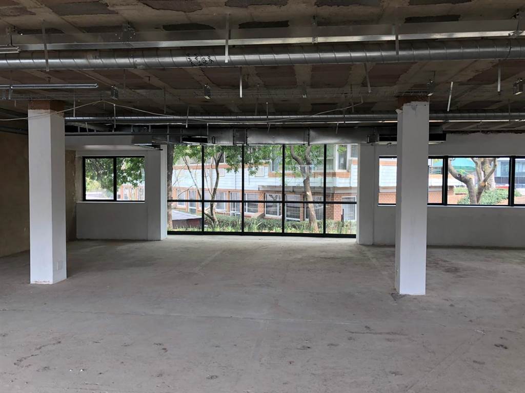 334  m² Commercial space in Woodmead photo number 8
