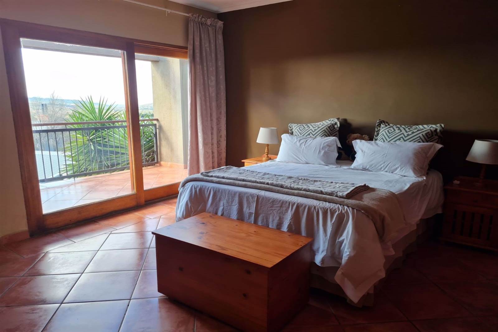 5 Bed House in Rietfontein photo number 18