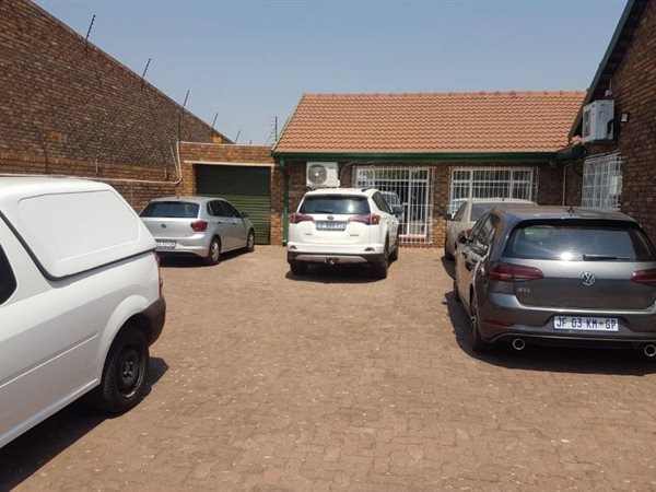 500  m² Commercial space in Edenvale