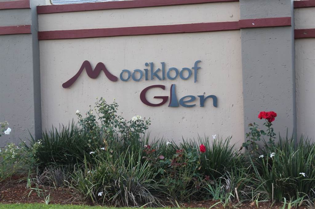 8571 m² Land available in Mooikloof Glen photo number 18