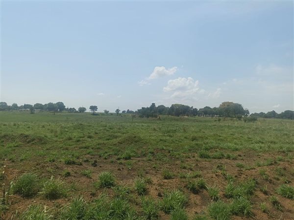 1.1 ha Land