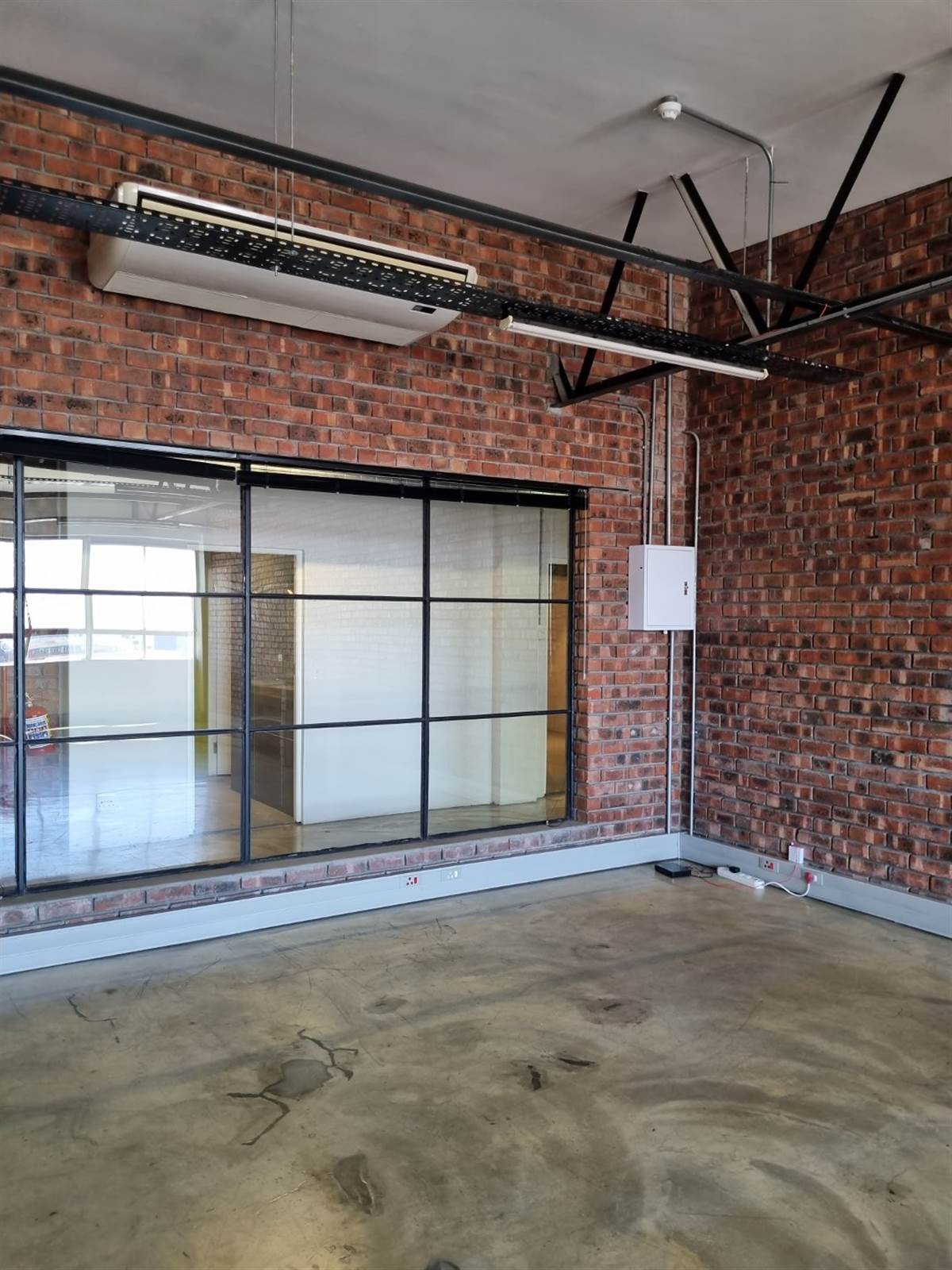 73  m² Commercial space in Salt River photo number 7