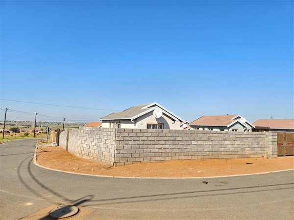 3 Bed House in Kagiso