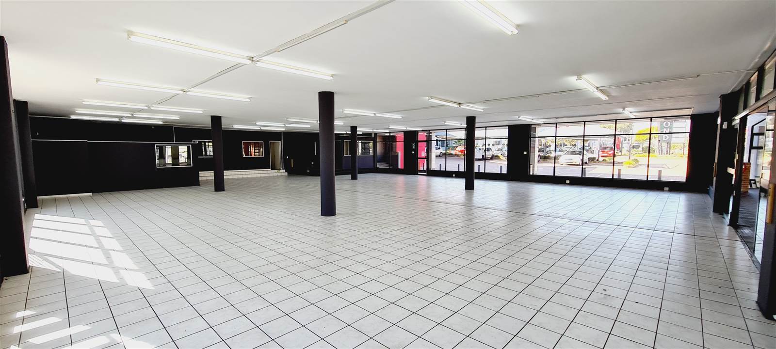 1033  m² Commercial space in Kensington B photo number 9
