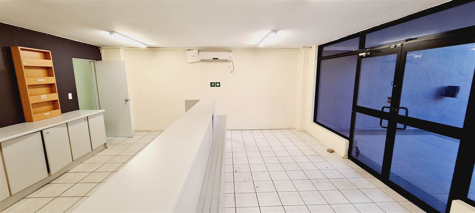 1033  m² Commercial space in Kensington B photo number 17