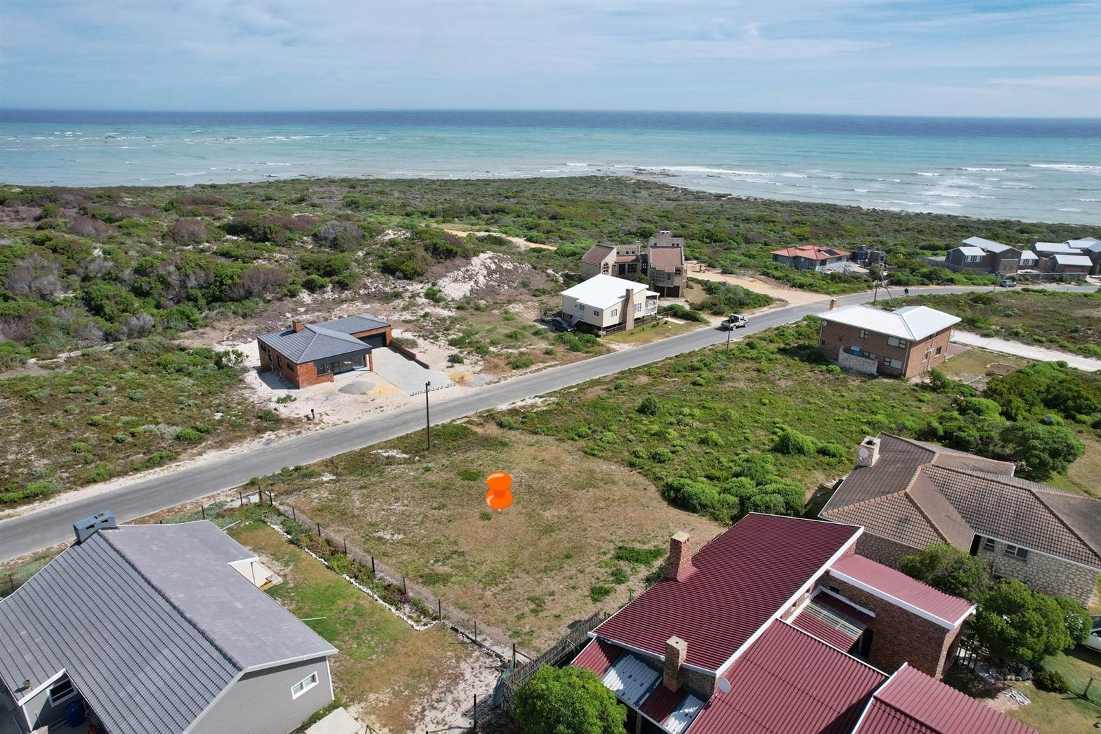 647 m² Land available in Suiderstrand photo number 2