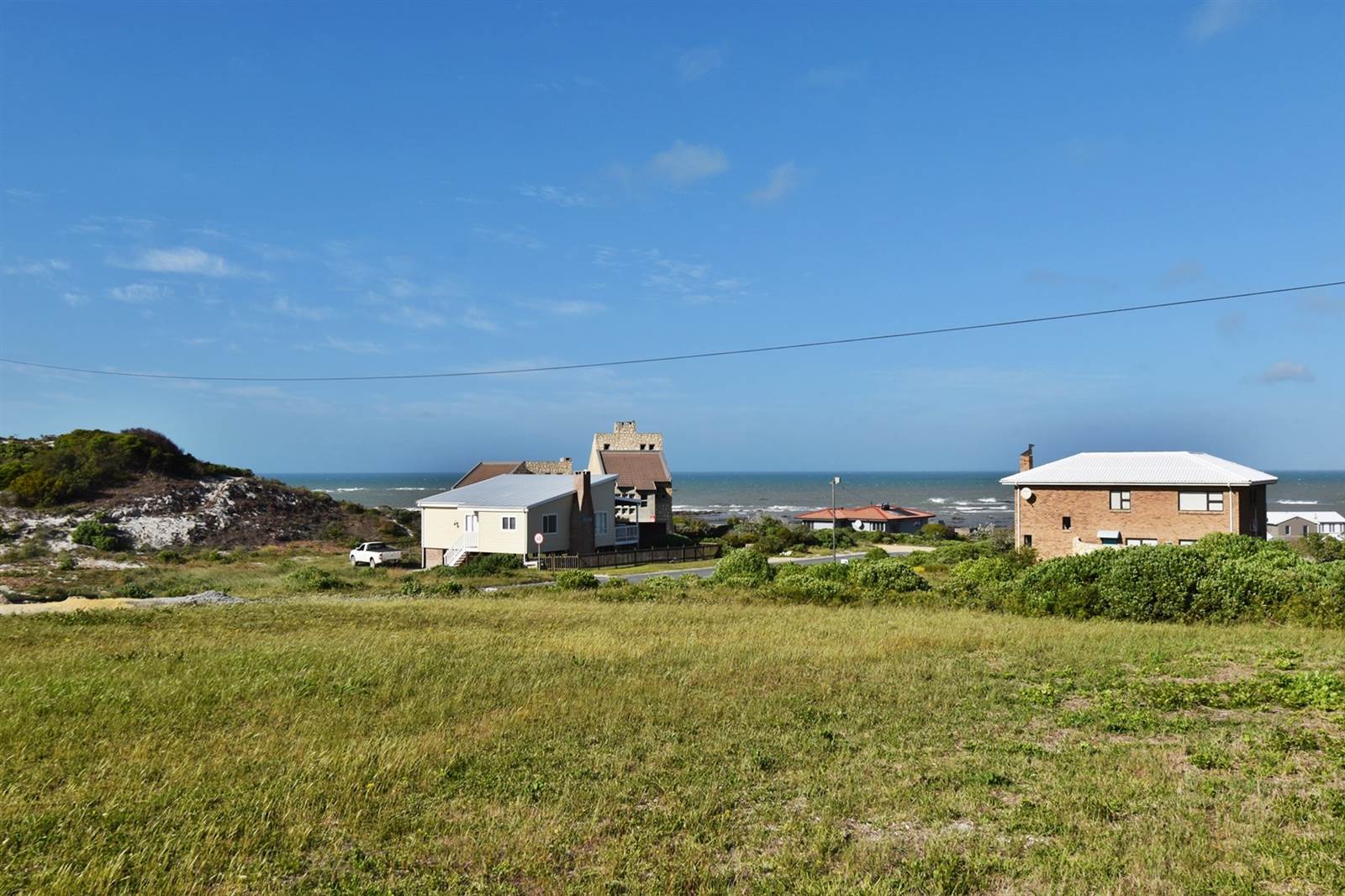 647 m² Land available in Suiderstrand photo number 4