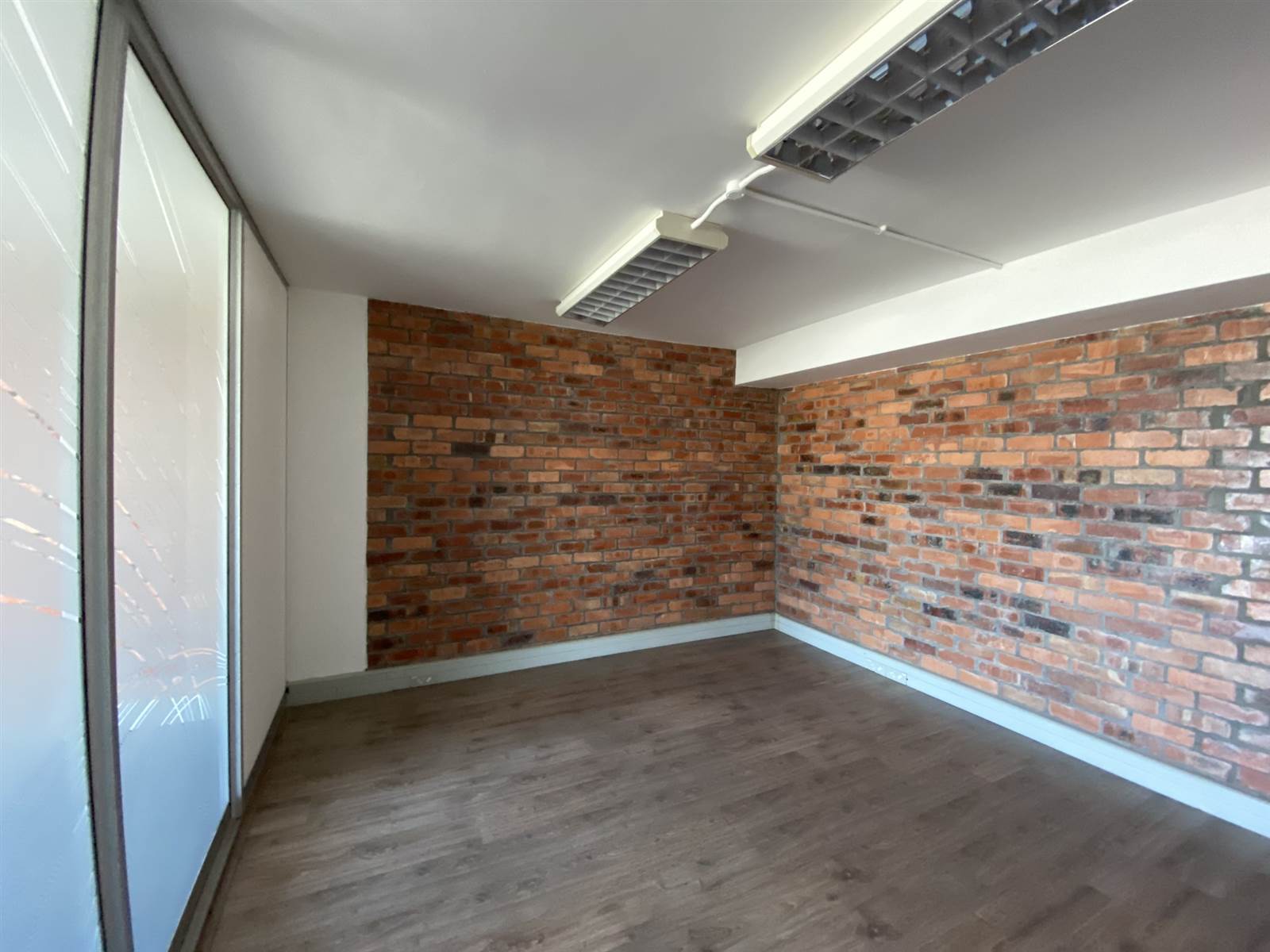 229  m² Commercial space in De Waterkant photo number 16