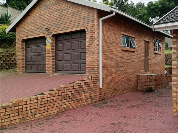 1 Bedroom Flat 1 Bedroom Flat