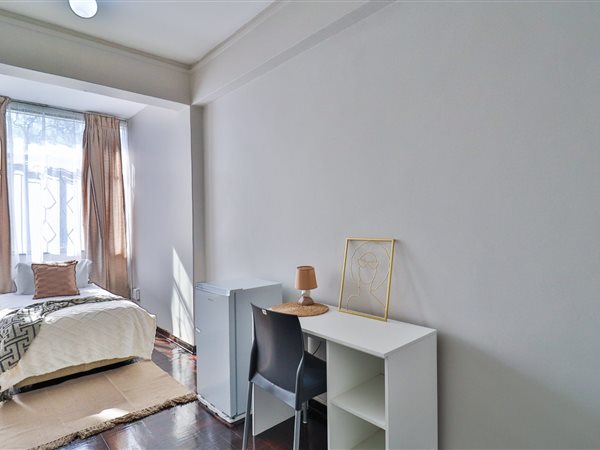 1 Bed Apartment