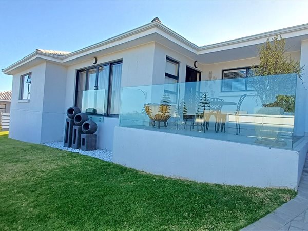 3 Bedroom House 3 Bedroom House