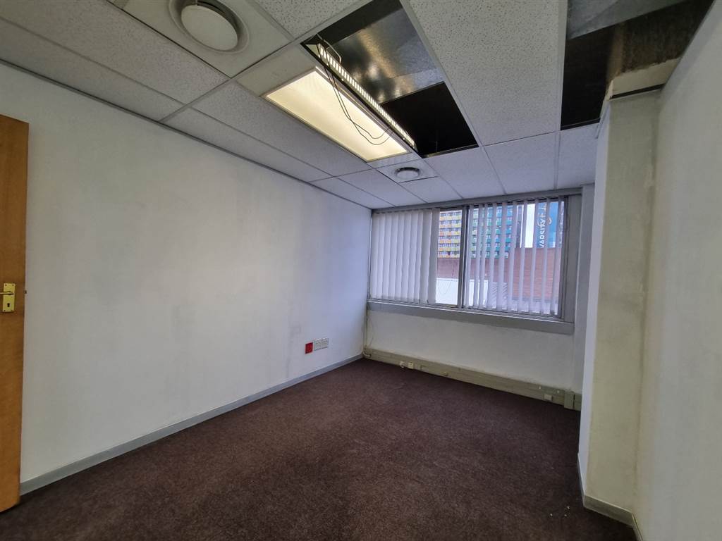 147  m² Commercial space in Hatfield photo number 6
