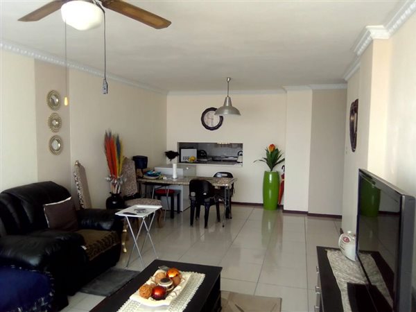 3.5 Bed Apartment in Sunnyside