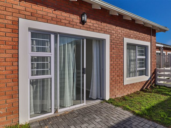 2 Bedroom House 2 Bedroom House