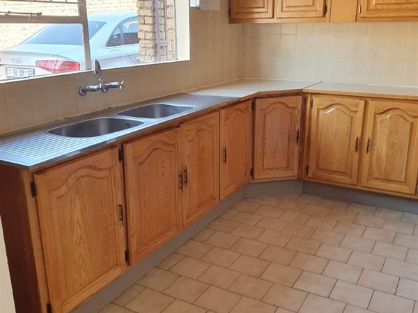 3 Bedroom House 3 Bedroom House