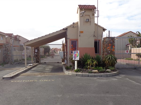 154 m² Land