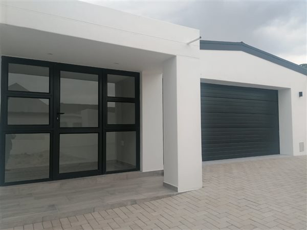 3 Bedroom House 3 Bedroom House