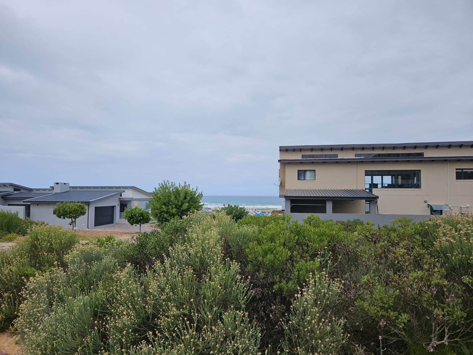 558 m² Land available in Stilbaai photo number 2