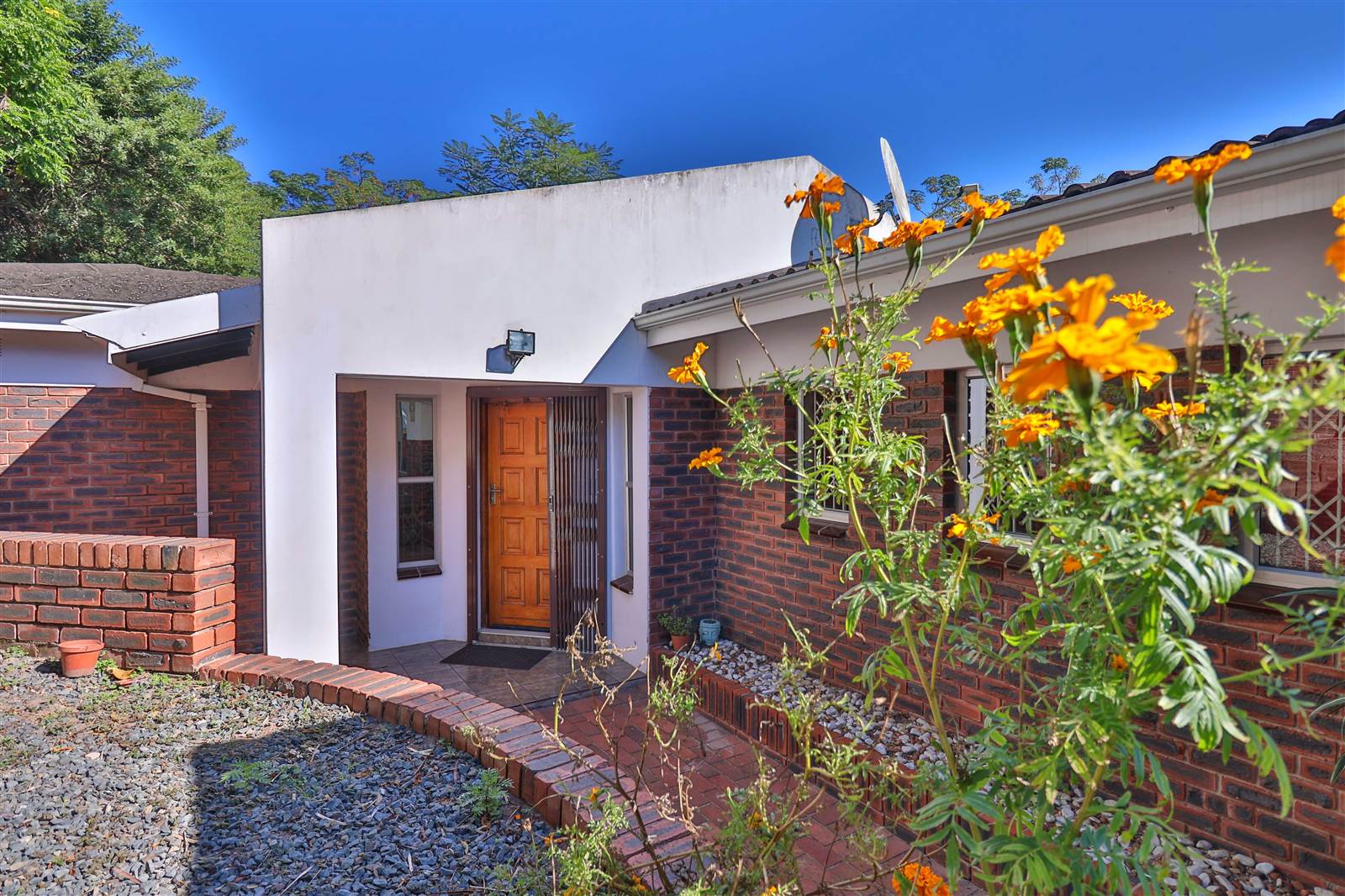 3 Bed House in Atholl Heights photo number 3