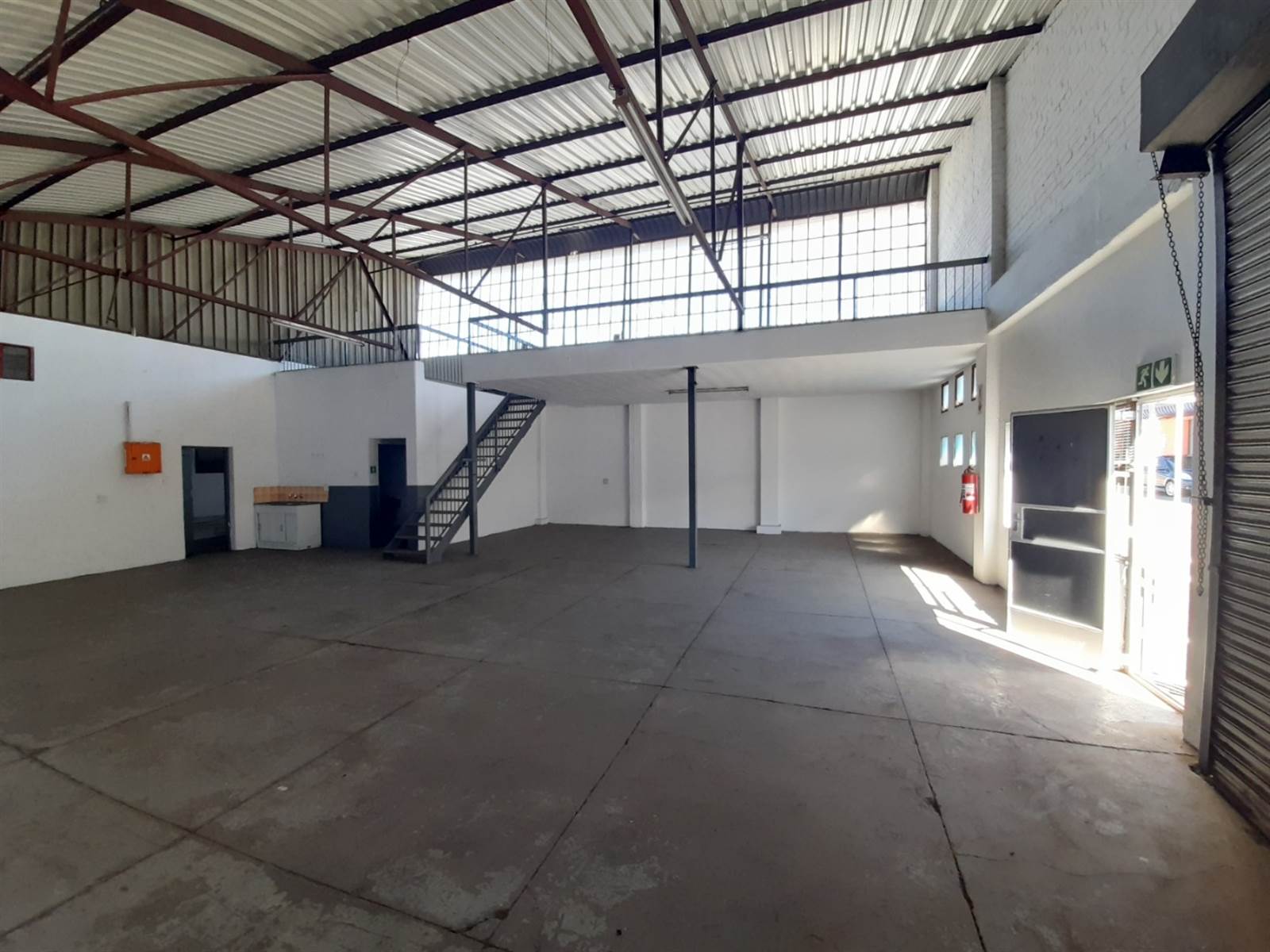224  m² Commercial space in Steeledale photo number 5