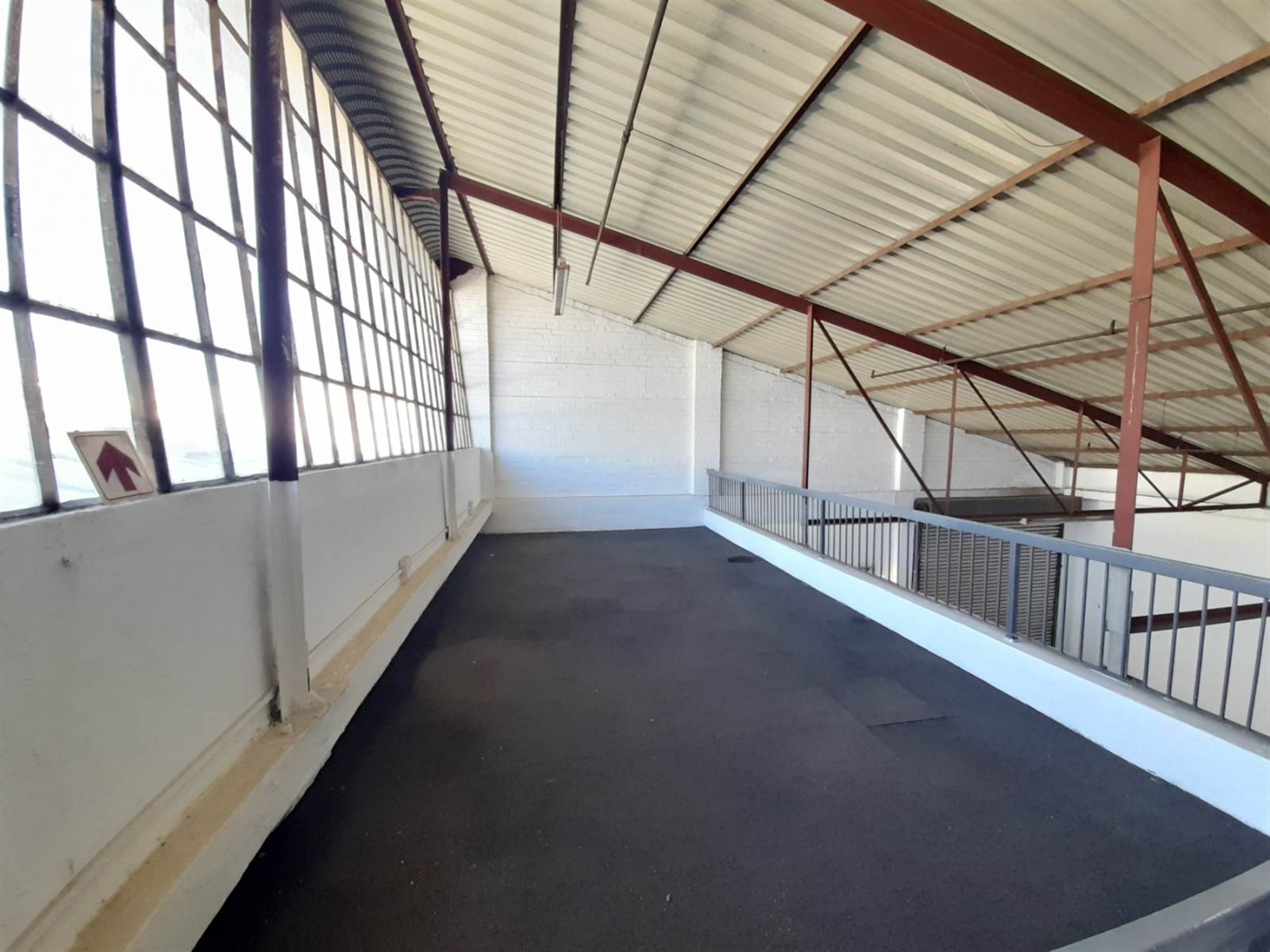 224  m² Commercial space in Steeledale photo number 14