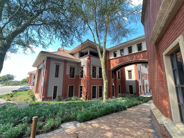 2105  m² Commercial space in Bryanston