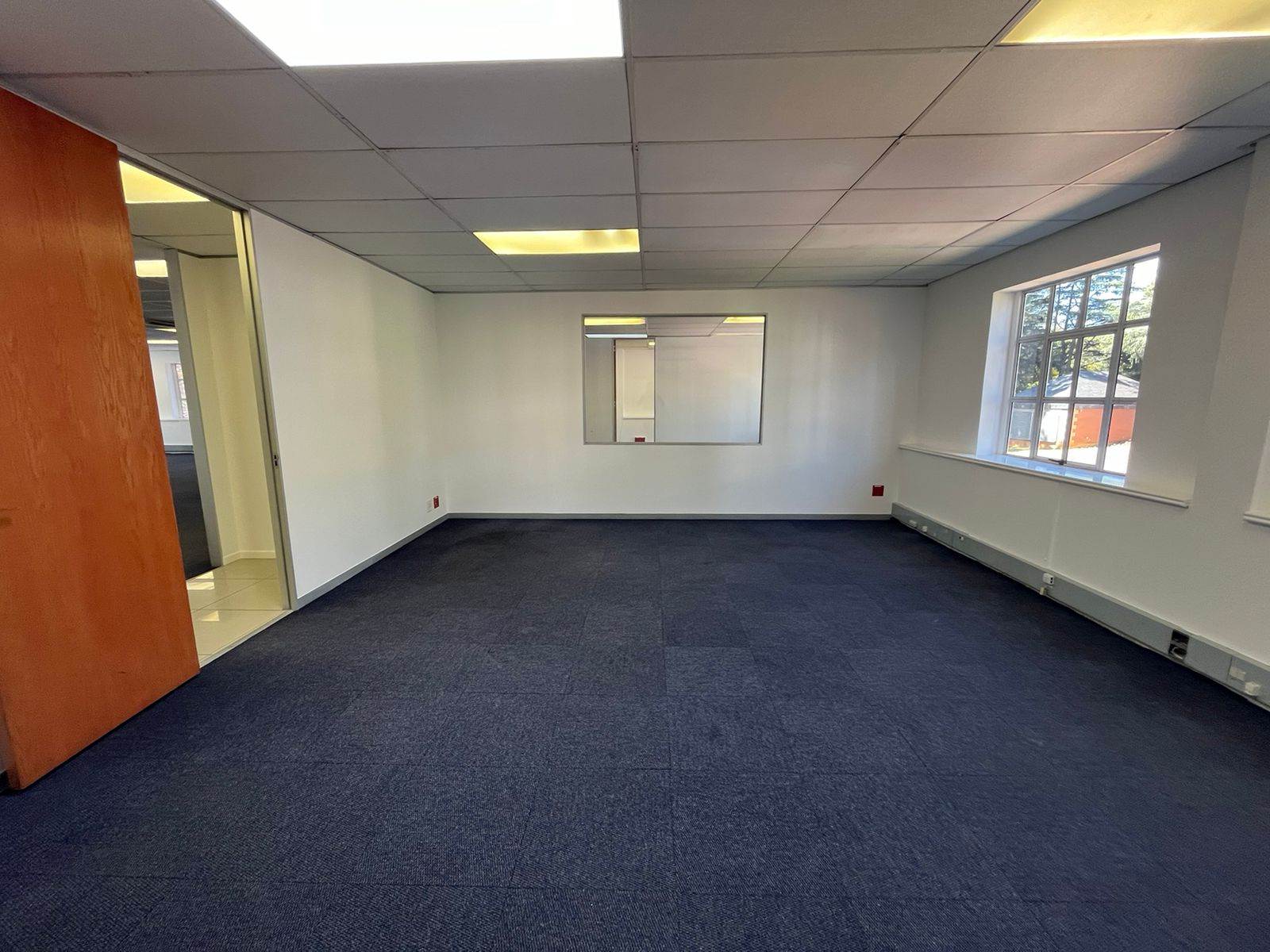 338  m² Commercial space in Bryanston photo number 16