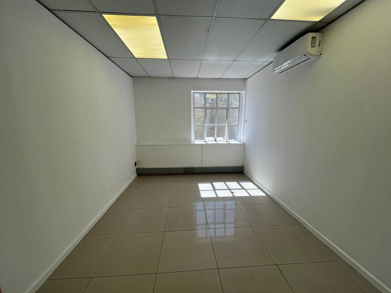 338  m² Commercial space in Bryanston photo number 8