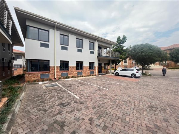 282  m² Commercial space in Bryanston