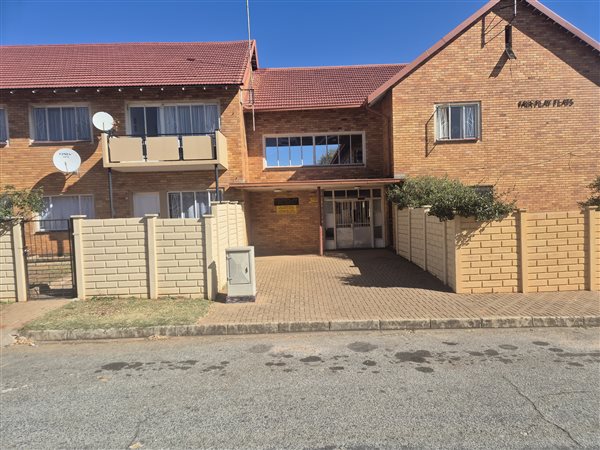 2 Bedroom Flat
