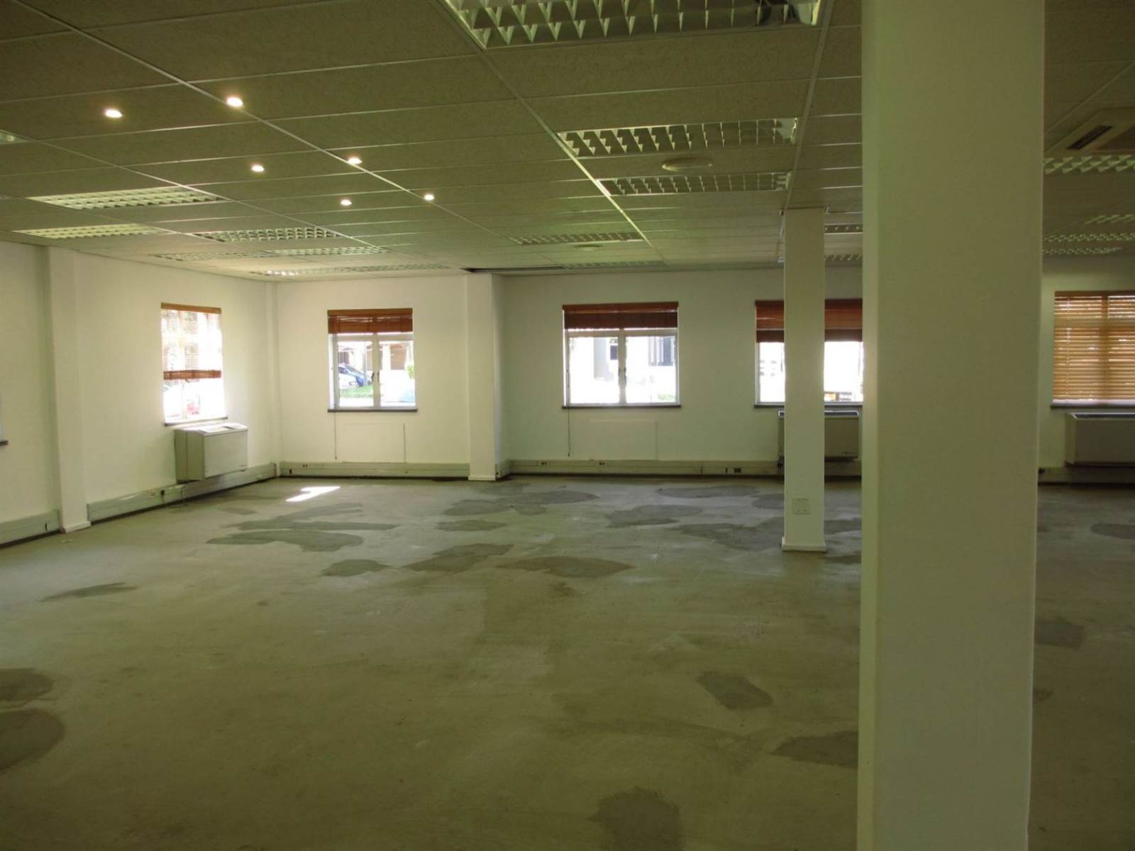 159  m² Commercial space in Fourways photo number 11