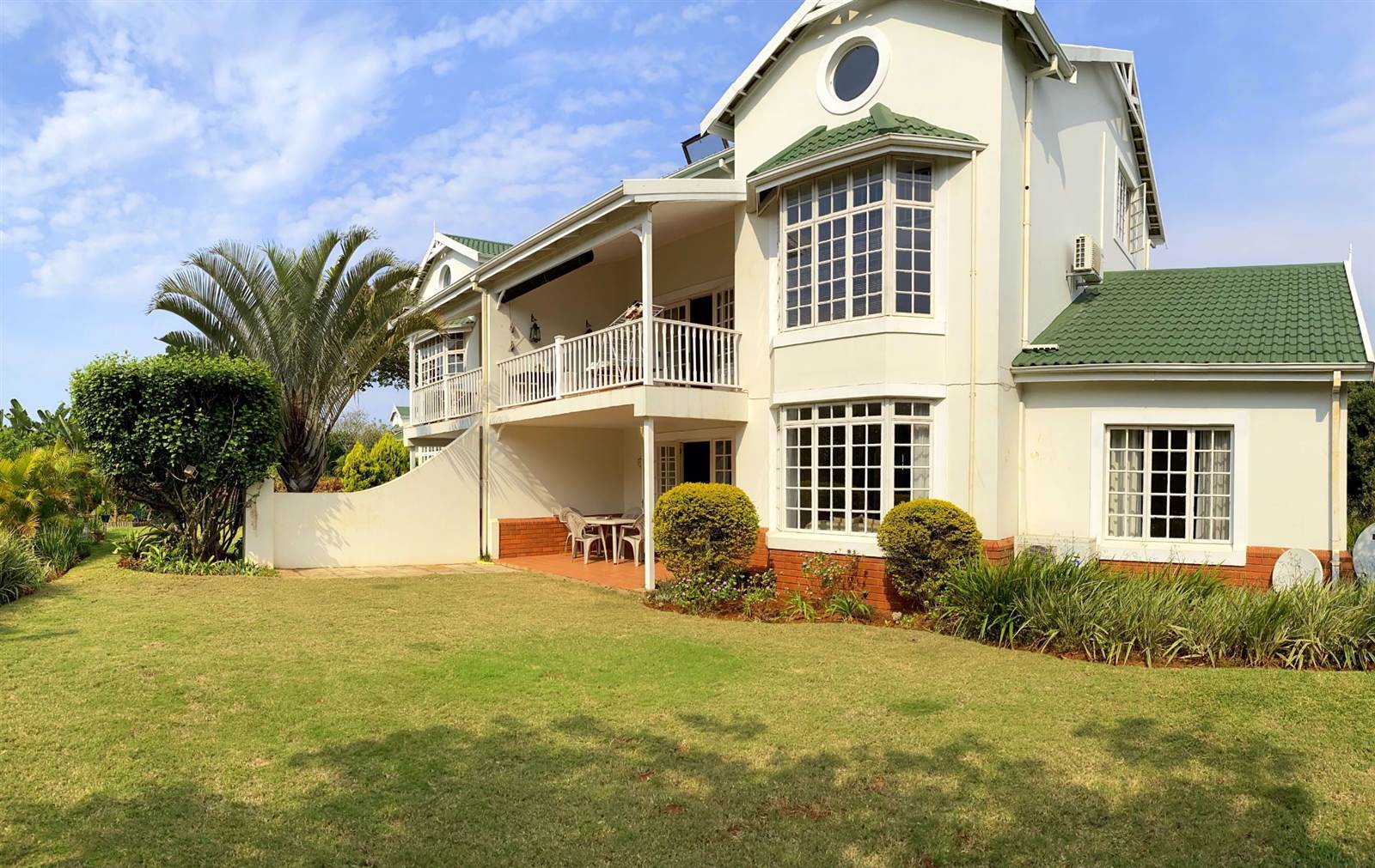 2 Bed Apartment in Mt Edgecombe Estate 1 & 2 photo number 14