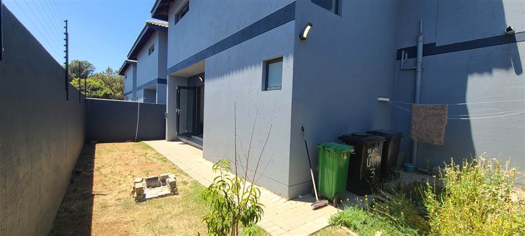 3 Bed Townhouse in Edendale photo number 15