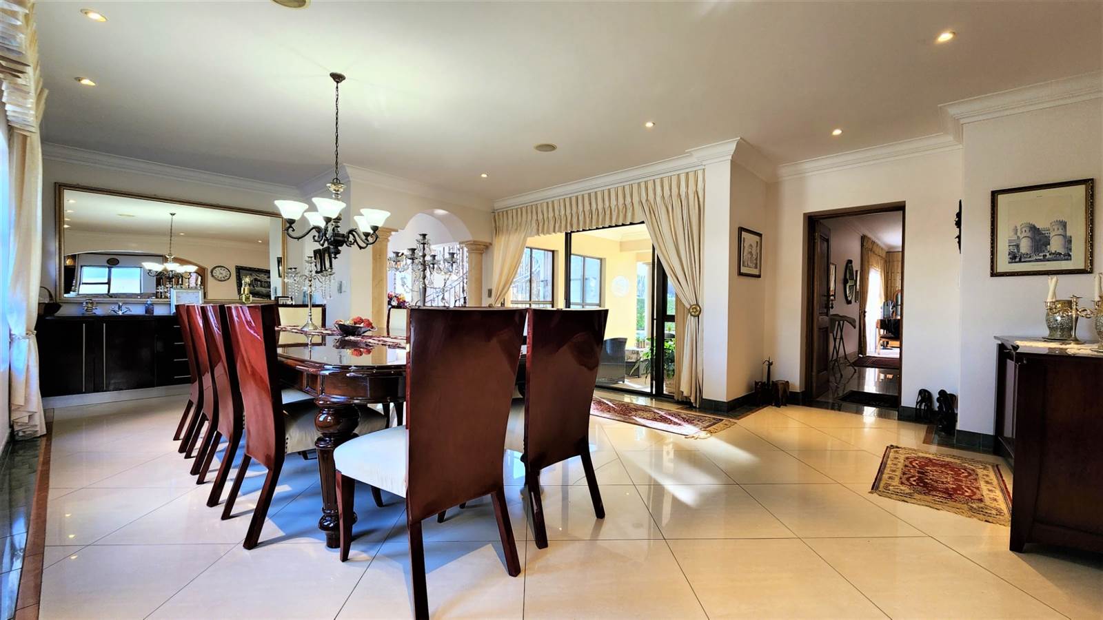 4 Bed House in Dainfern Golf Estate photo number 16